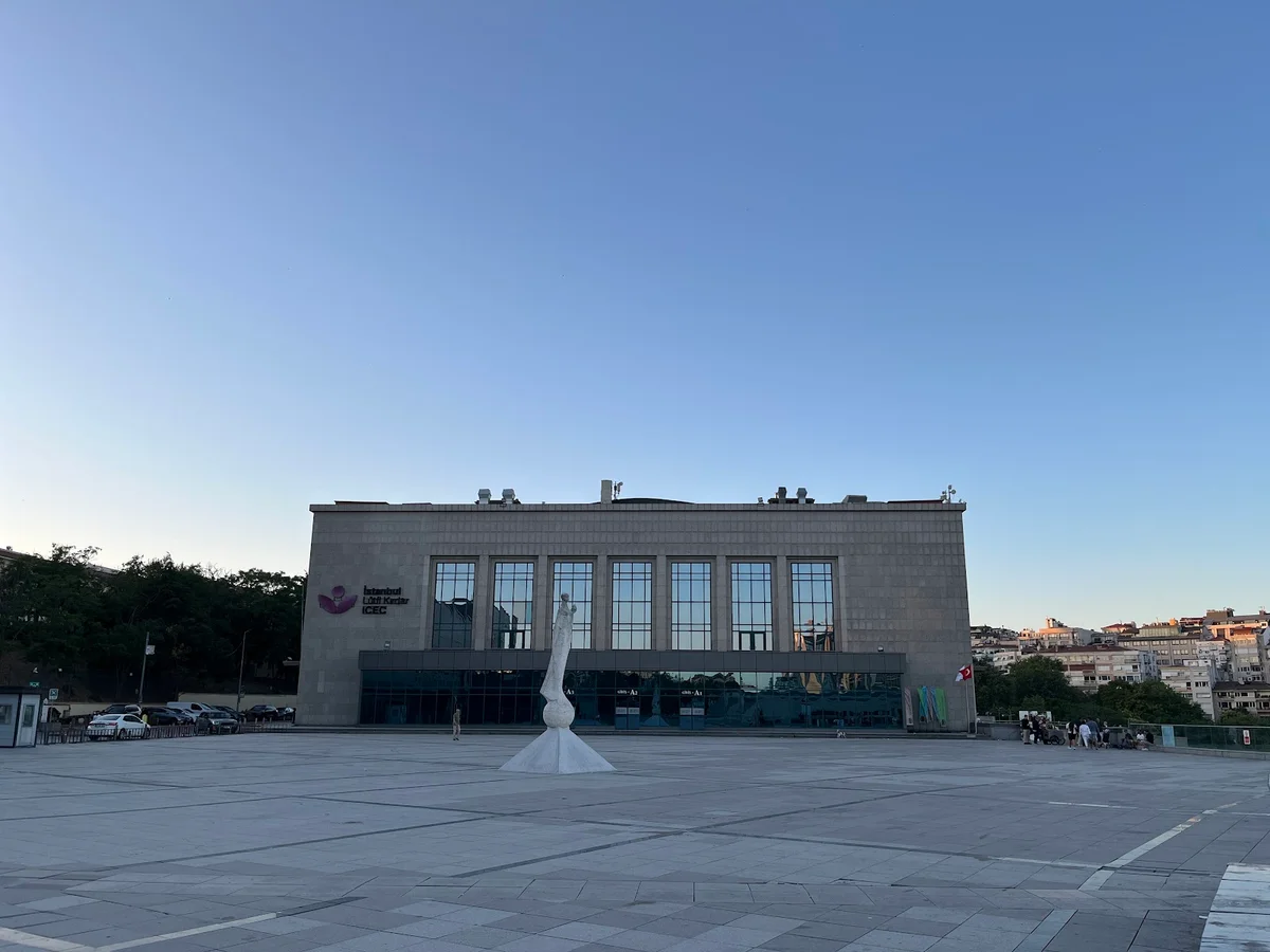 Istanbul Lutfi Kirdar International Convention & Exhibition Center