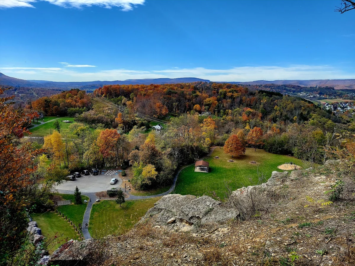 Chimney Rocks Park in Hollidaysburg - Ask AI | mindtrip