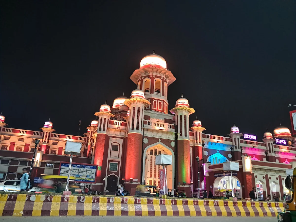 Lucknow Junction in Lucknow, Uttar Pradesh | Ask Anything