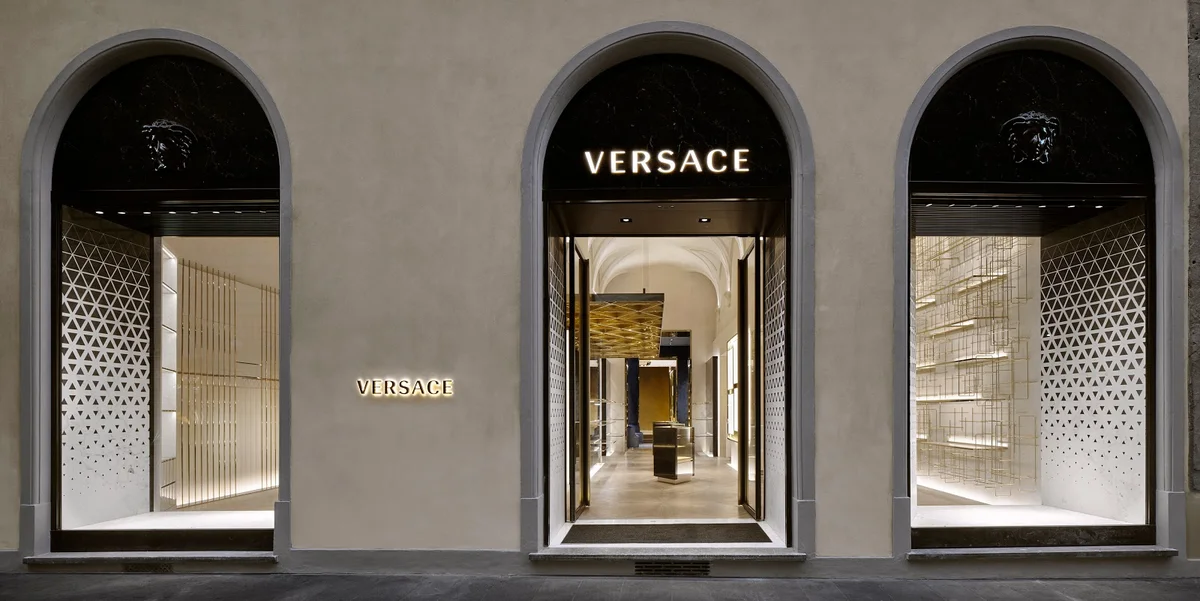VERSACE in Florence, Toscana - Ask AI | mindtrip