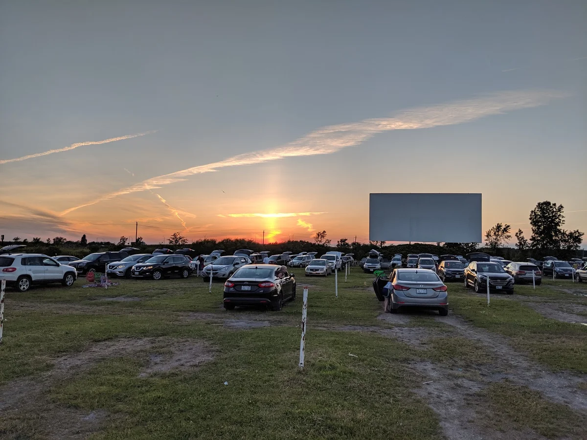 Skyway Drive-In in Thorold | What to Know Before You Go