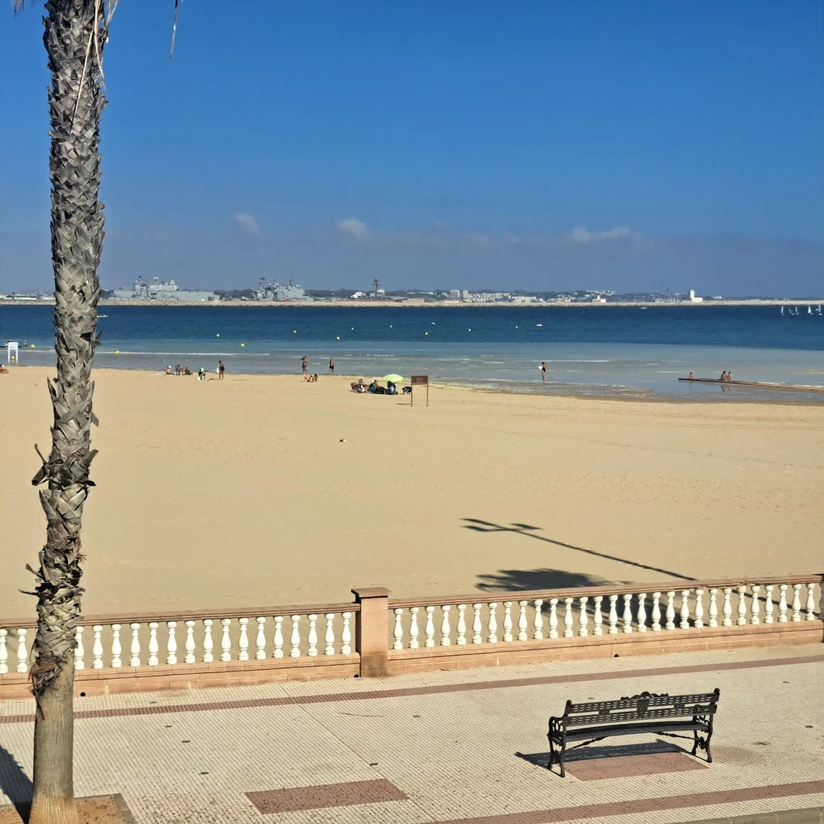 Playa Rompidillo in Rota | What to Know Before You Go
