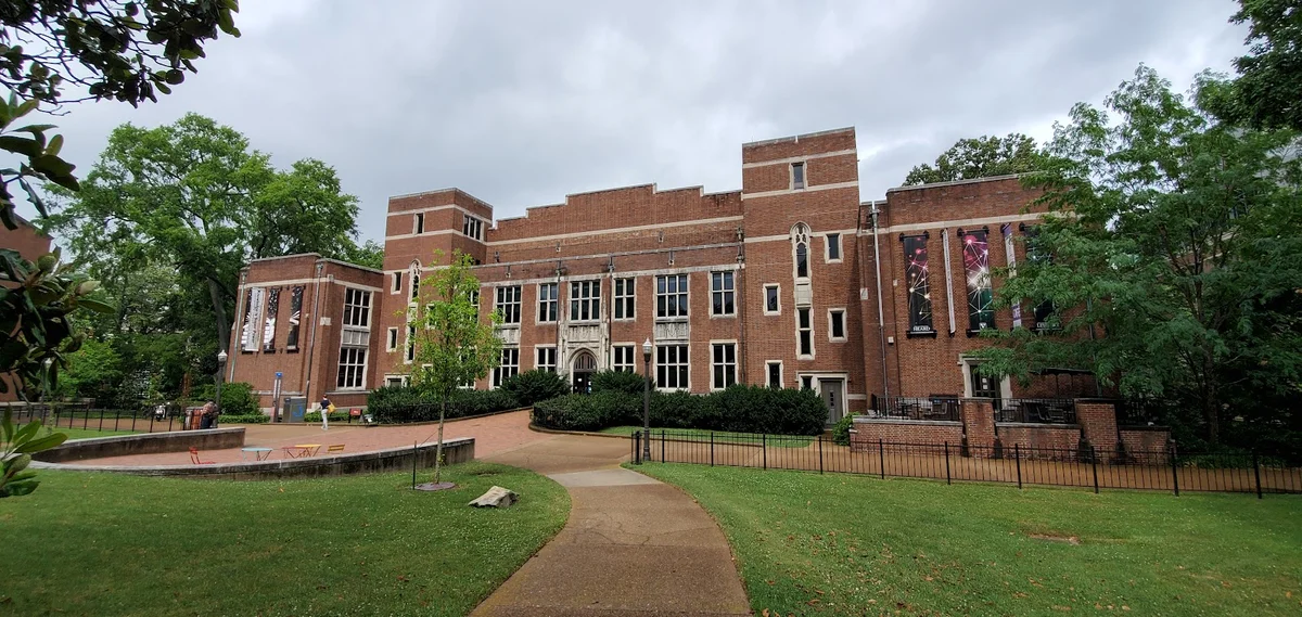 Central Library in Nashville | What to Know Before You Go