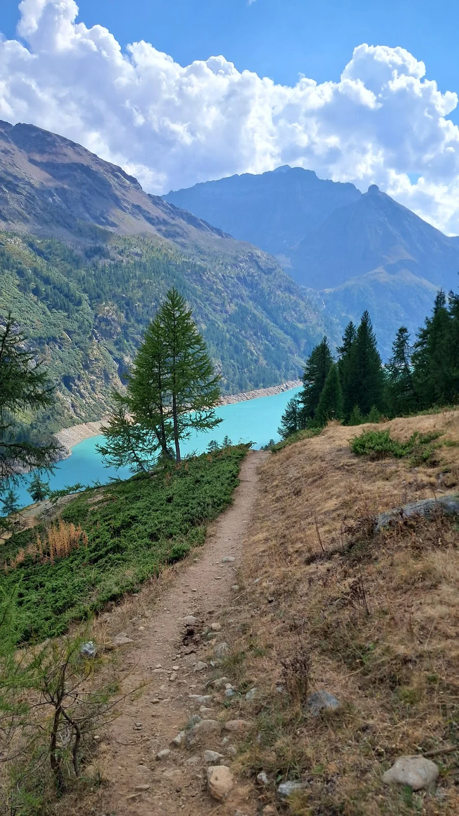 Refuge Nacamuli au col Collon | What to Know Before You Go