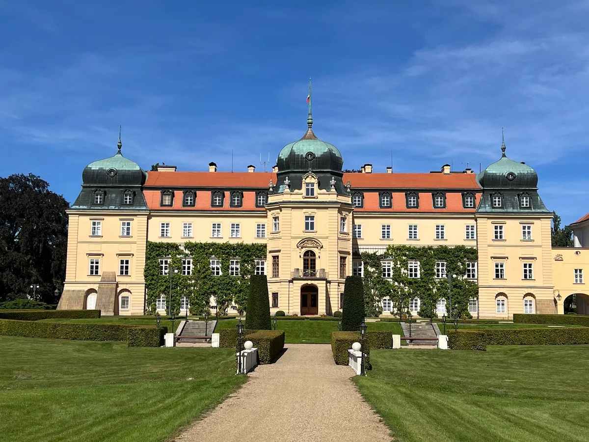 Lány Castle in Kladno, Středočeský kraj - Ask AI | mindtrip