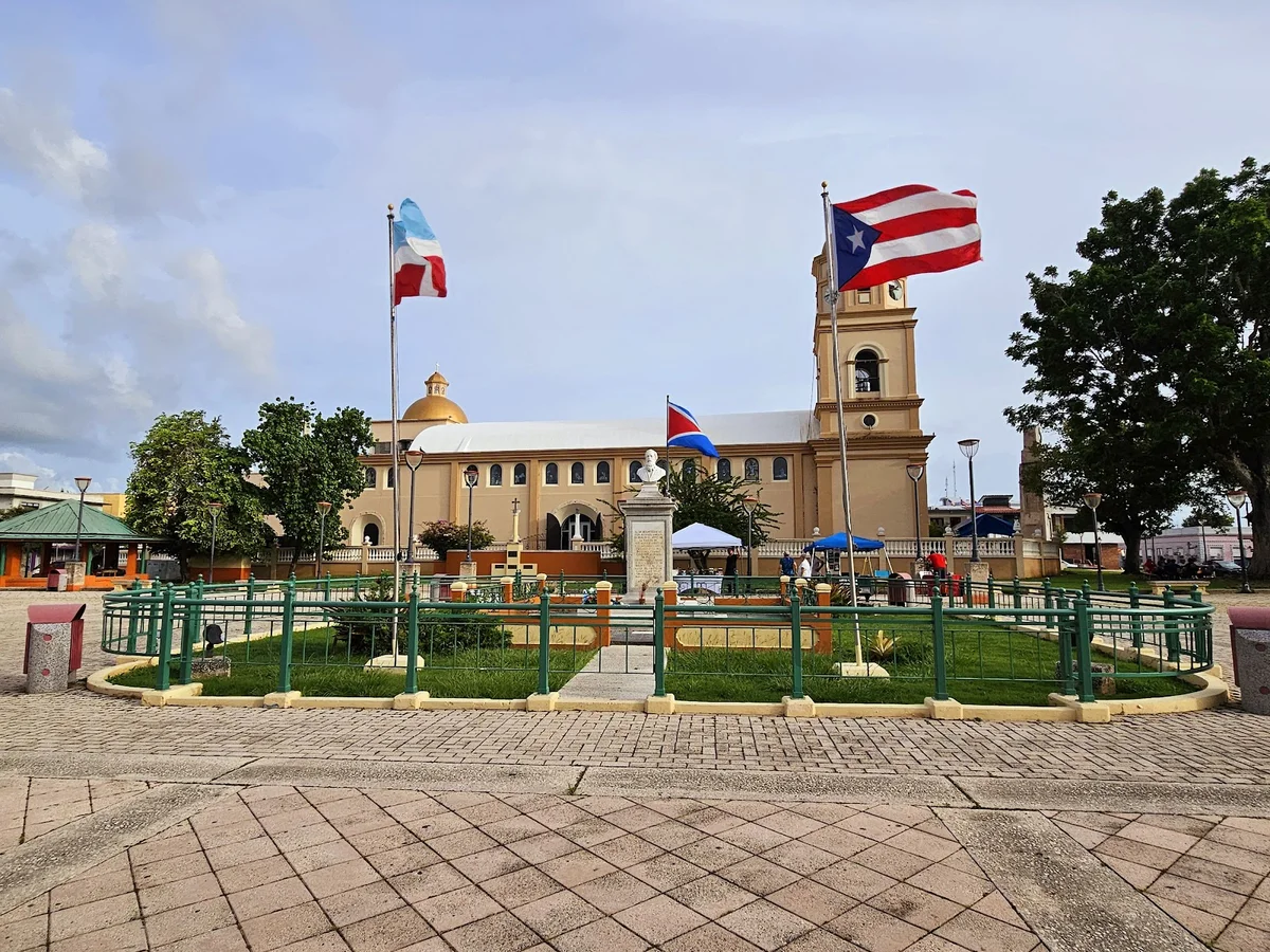 Monumento al Dr. Ramón Emeterio Betances y Alacán