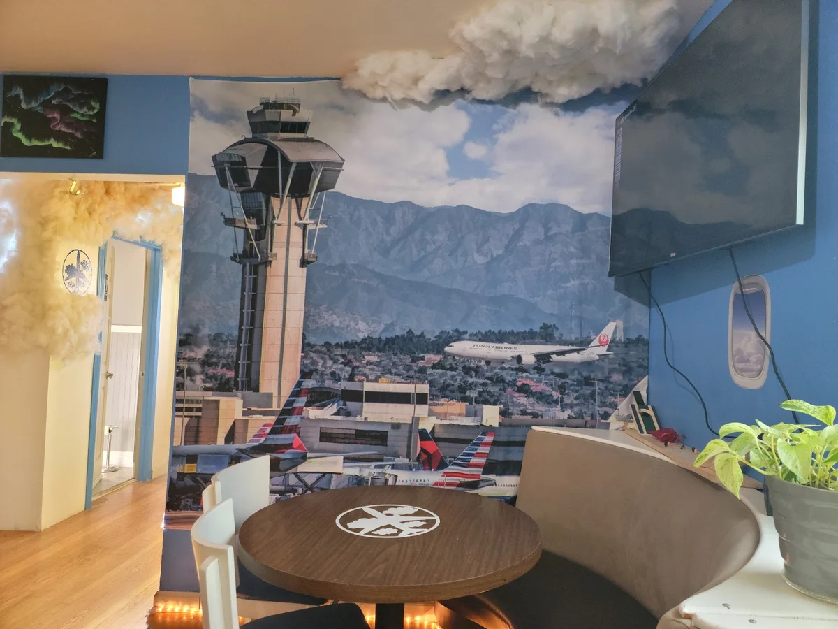 Flight Lounge Cafe in Portland, Oregon - Ask AI | mindtrip