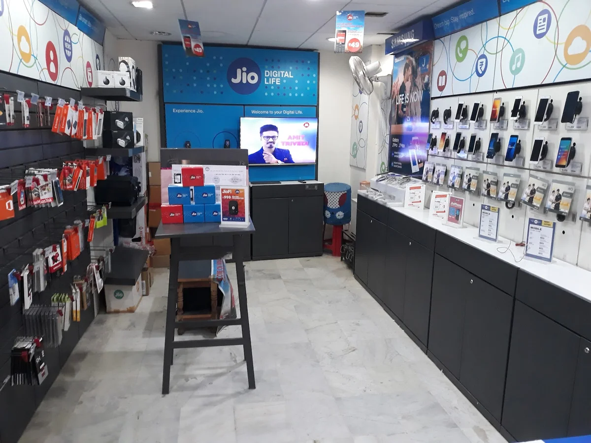 My Jio Store in Jaipur | What to Know Before You Go