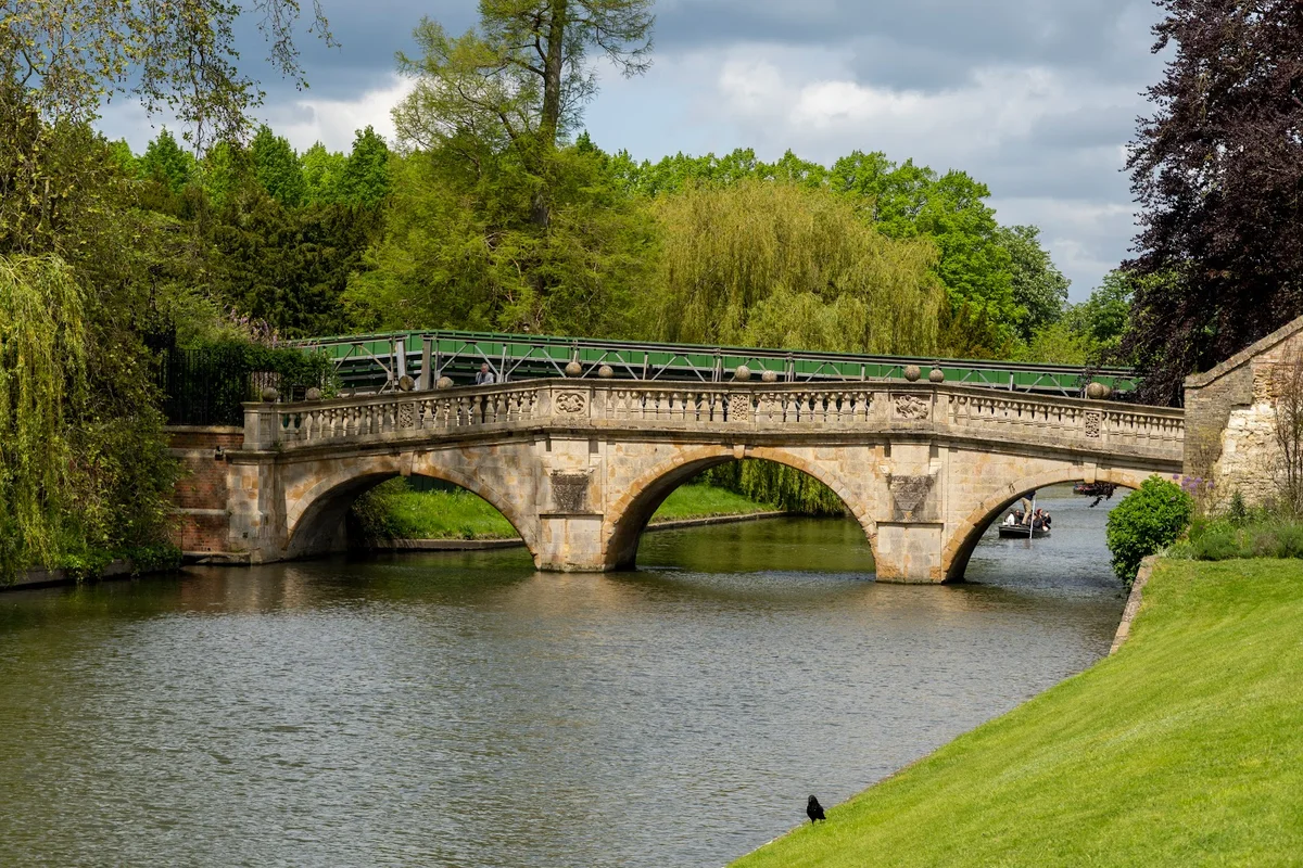 Clare Bridge in Cambridge, England - Ask AI | mindtrip