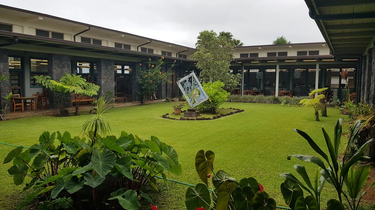 Hilo Public Library in Hilo, Hawaii - Ask AI | mindtrip