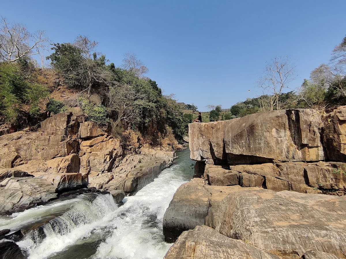 Pinjari Konda Waterfalls - Ask AI | mindtrip