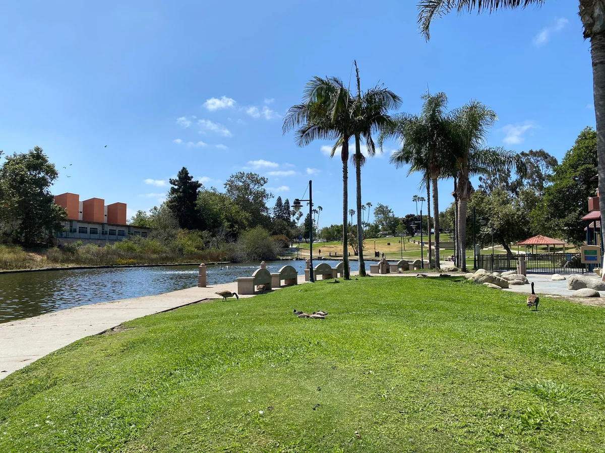 Polliwog Park in Manhattan Beach, California | Ask Anything
