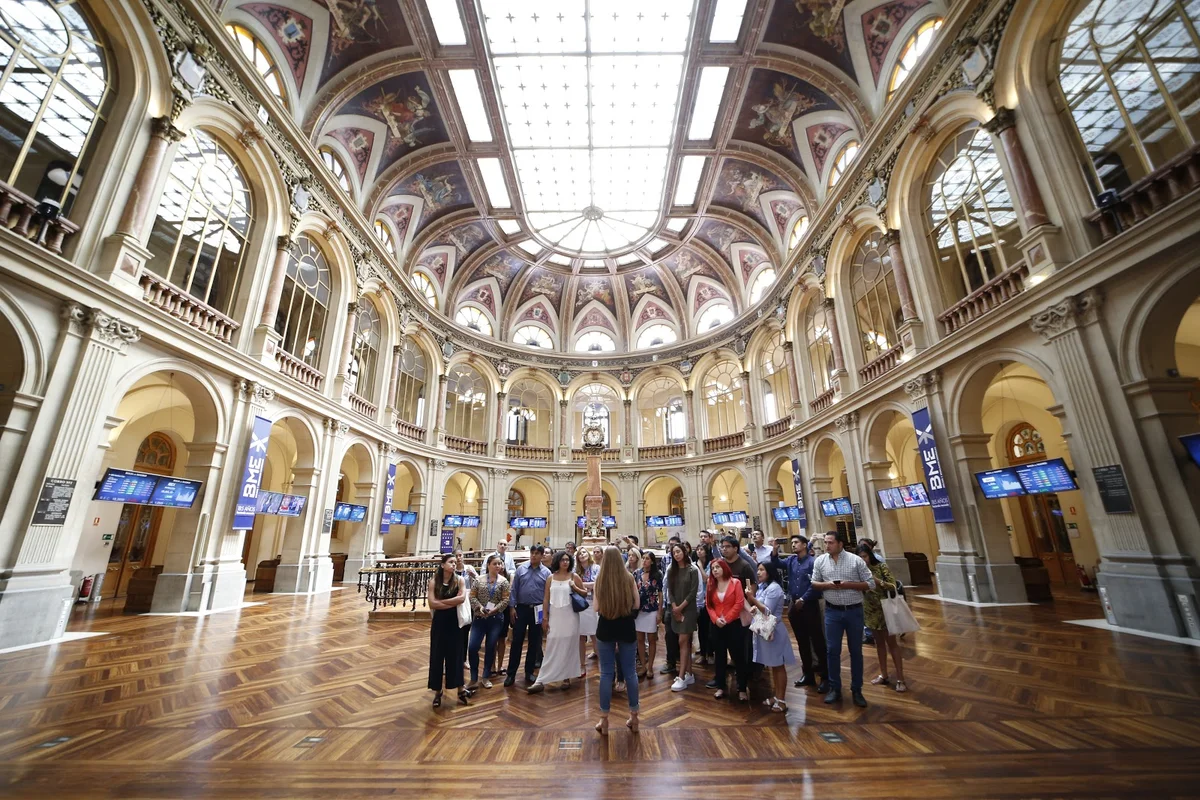Cerem Global Business School in Madrid - Ask AI | mindtrip