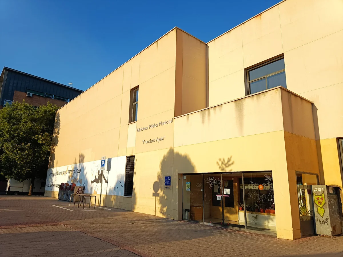Valdebernardo Cultural Center in Madrid | Ask Anything