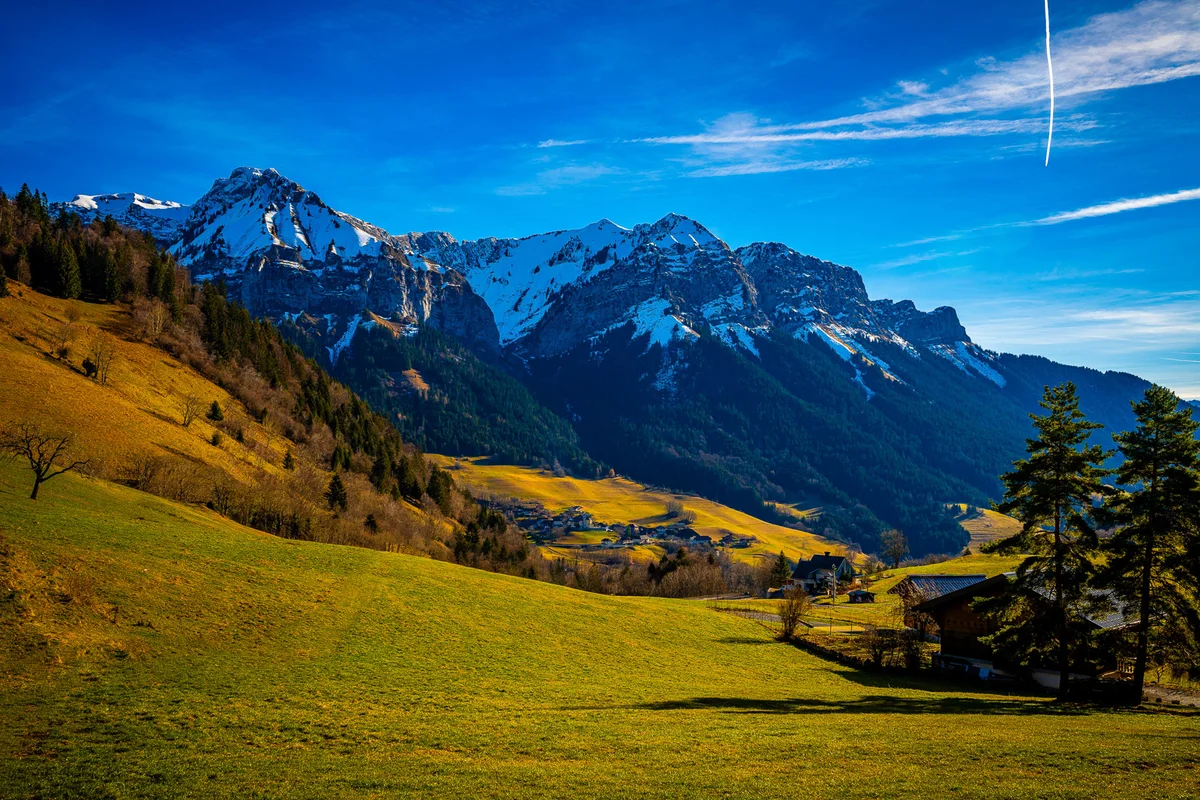 Vue sur le Lac d'annecy in Montmin | Ask Anything