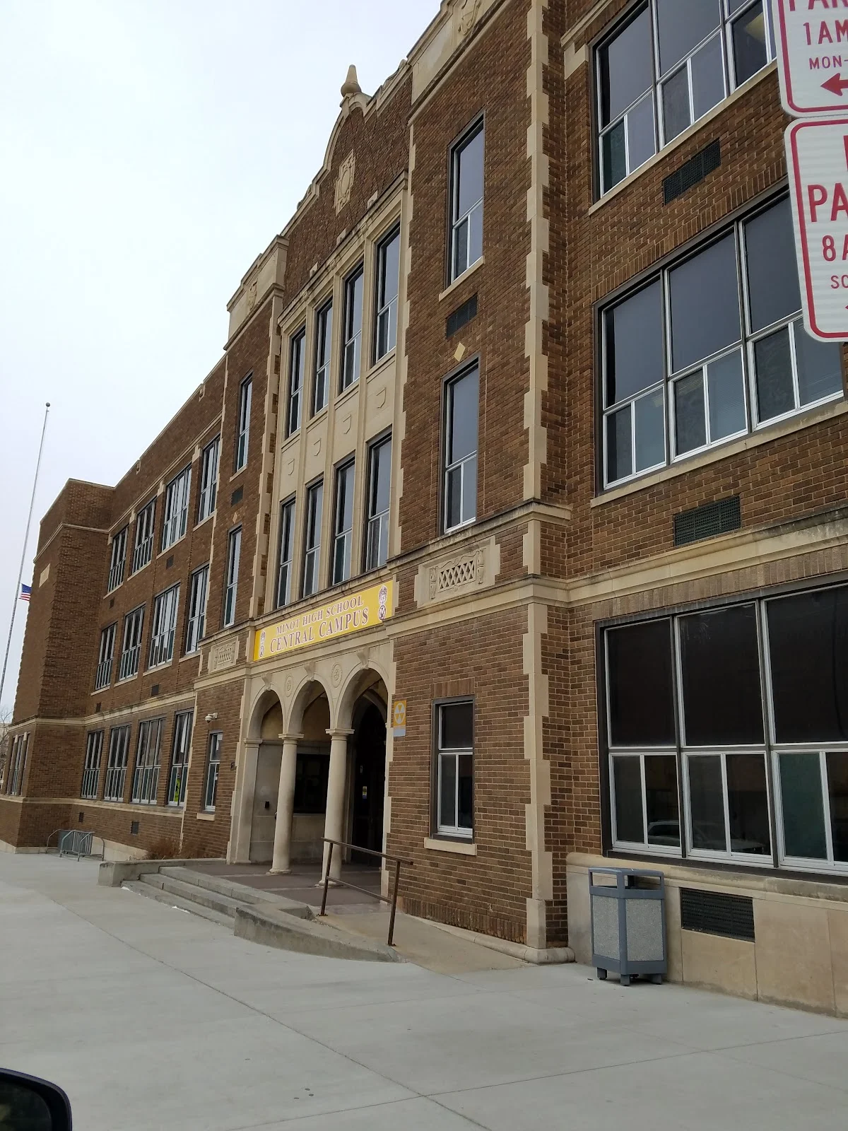Minot High School Central Campus 