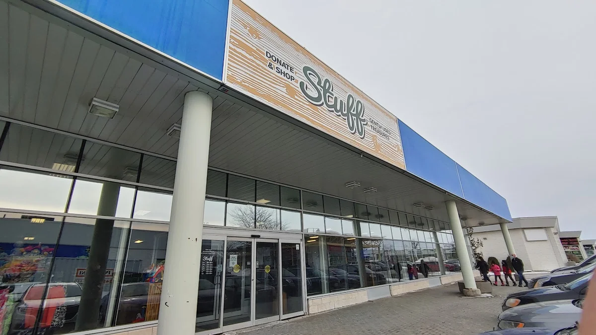 Stuff in Barrie, Ontario | Ask Anything