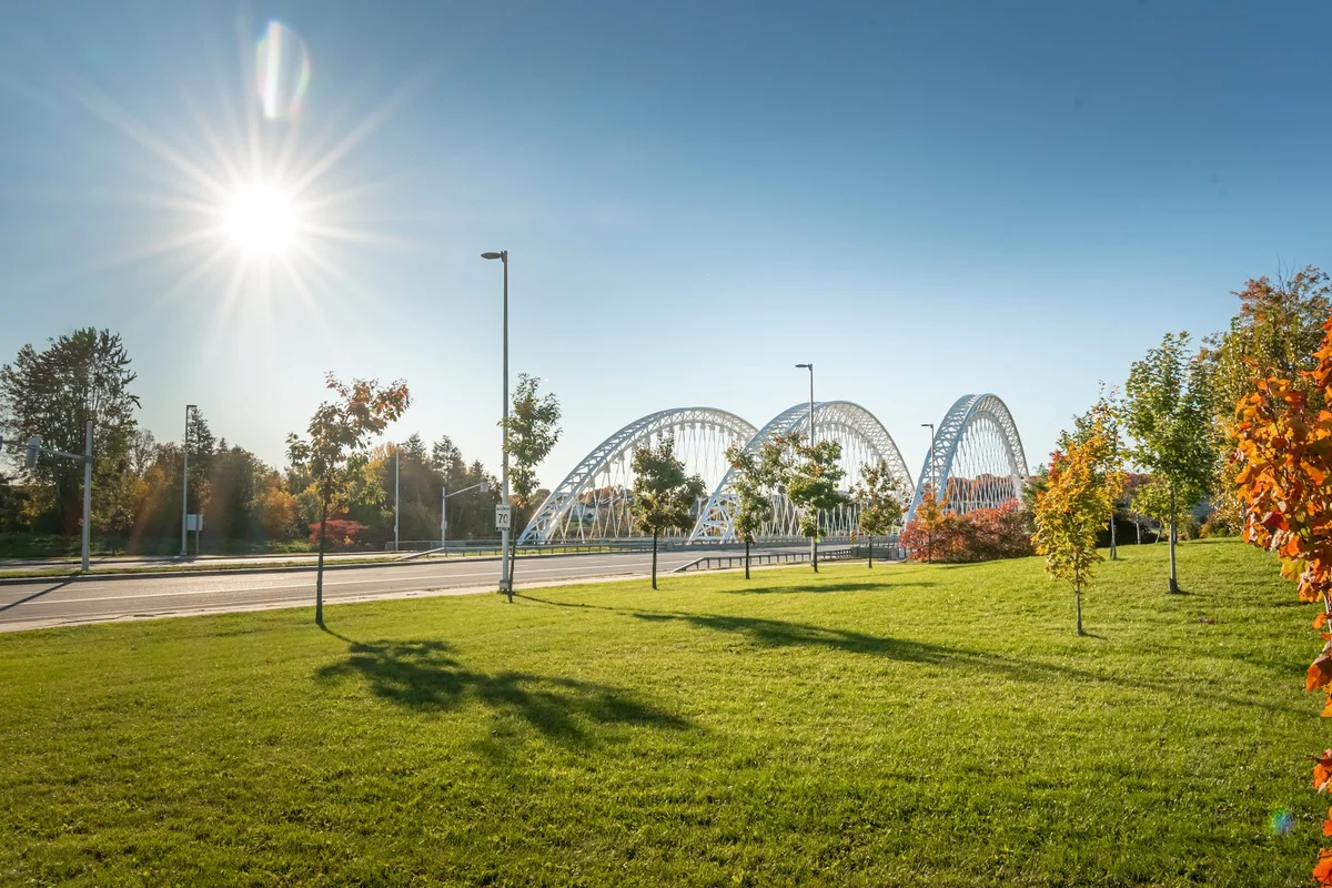 Vimy Memorial Bridge in Ottawa | What to Know Before You Go