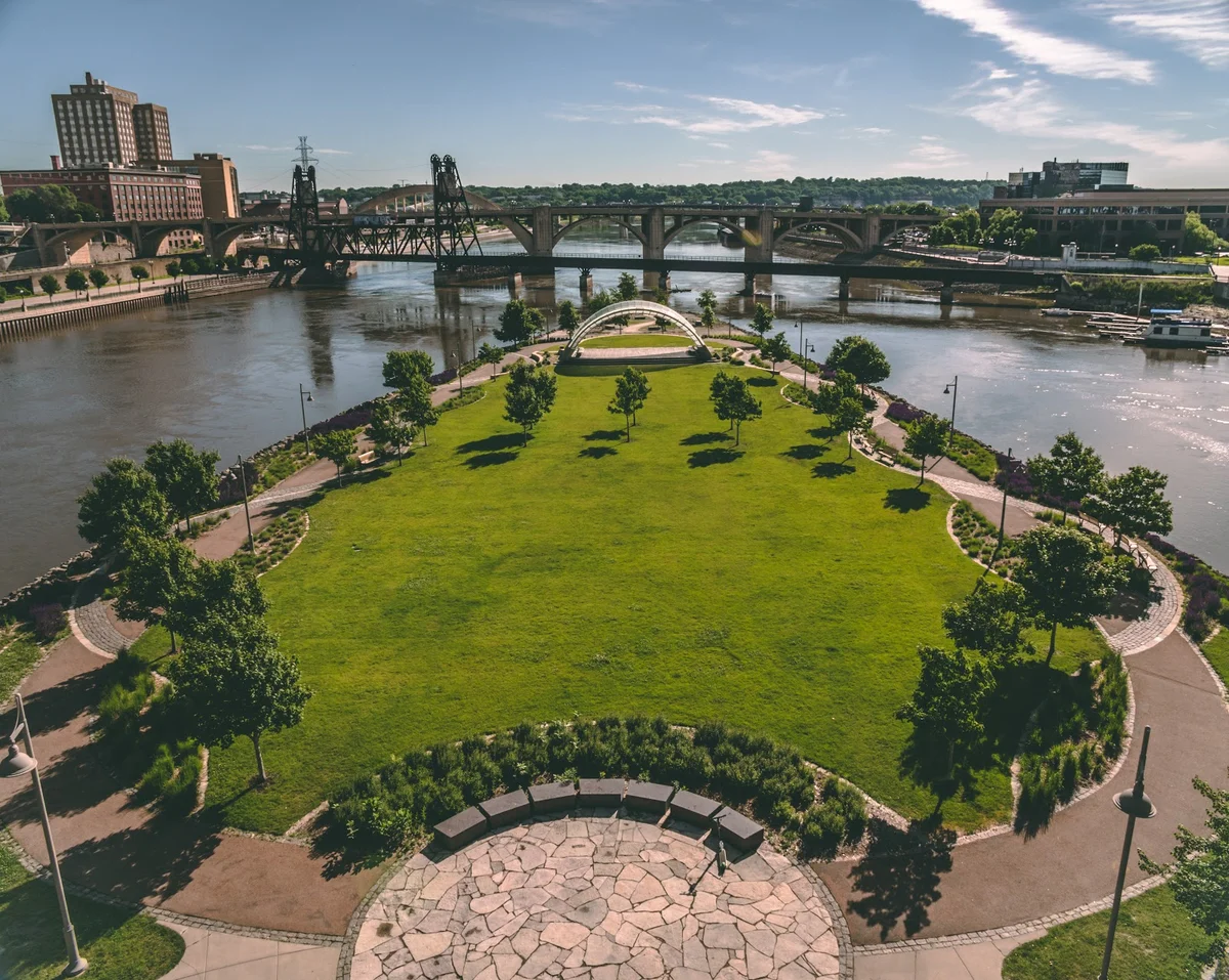 Raspberry Island in Saint Paul | What to Know Before You Go