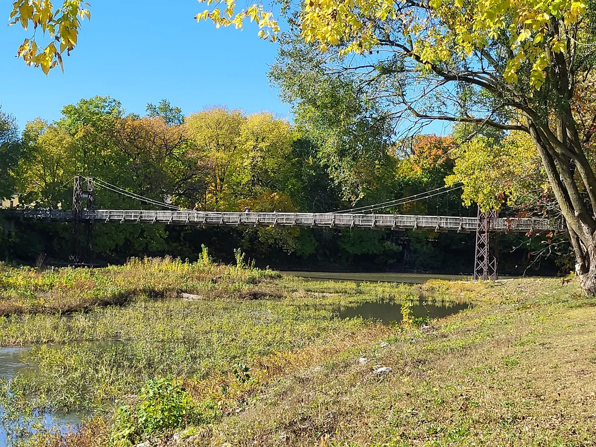 Humiston-Riverside Park in Pontiac - Ask AI | mindtrip
