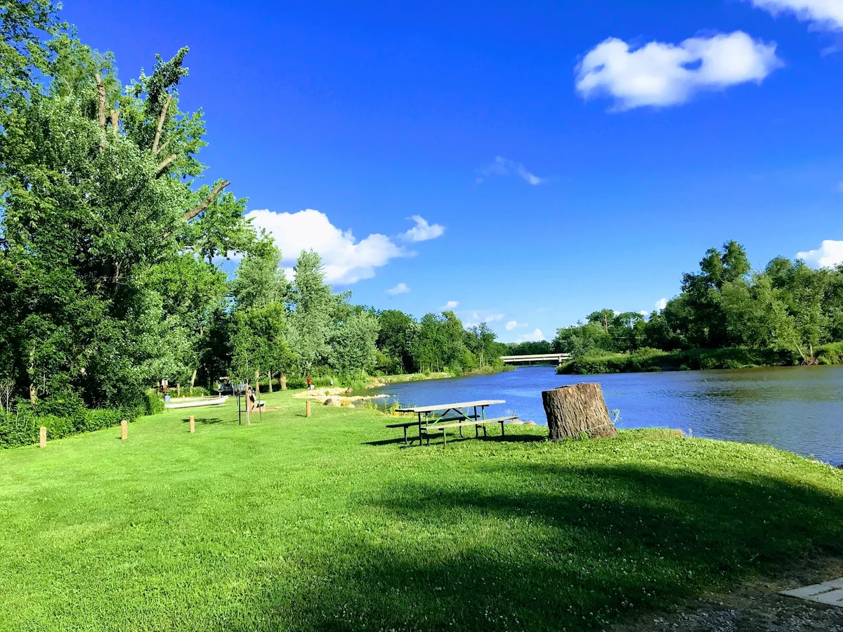 Bailey's Ford Park in Manchester, Iowa - Ask AI | mindtrip
