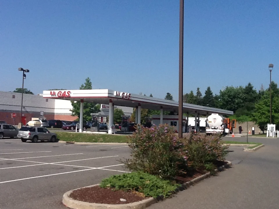 Bj S Farmingdale Gas Price