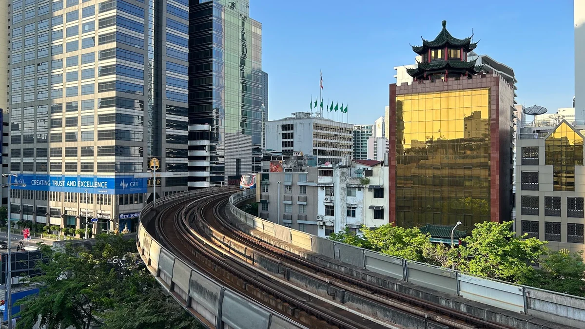 Silom Plaza in Bangkok - Ask AI | mindtrip