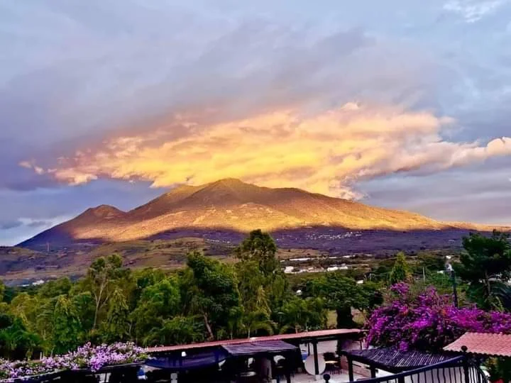 Volcán Suchitán | What to Know Before You Go