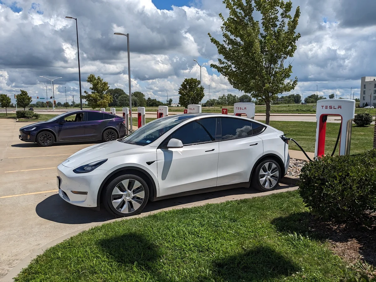 Tesla Supercharger in Springfield - Ask AI | mindtrip