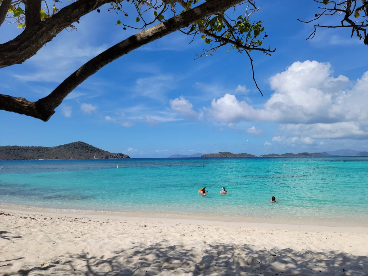 Lindquist Beach in Smith Bay | What to Know Before You Go