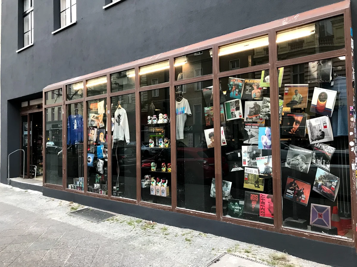 SpaceHall in Berlin | Ask Anything