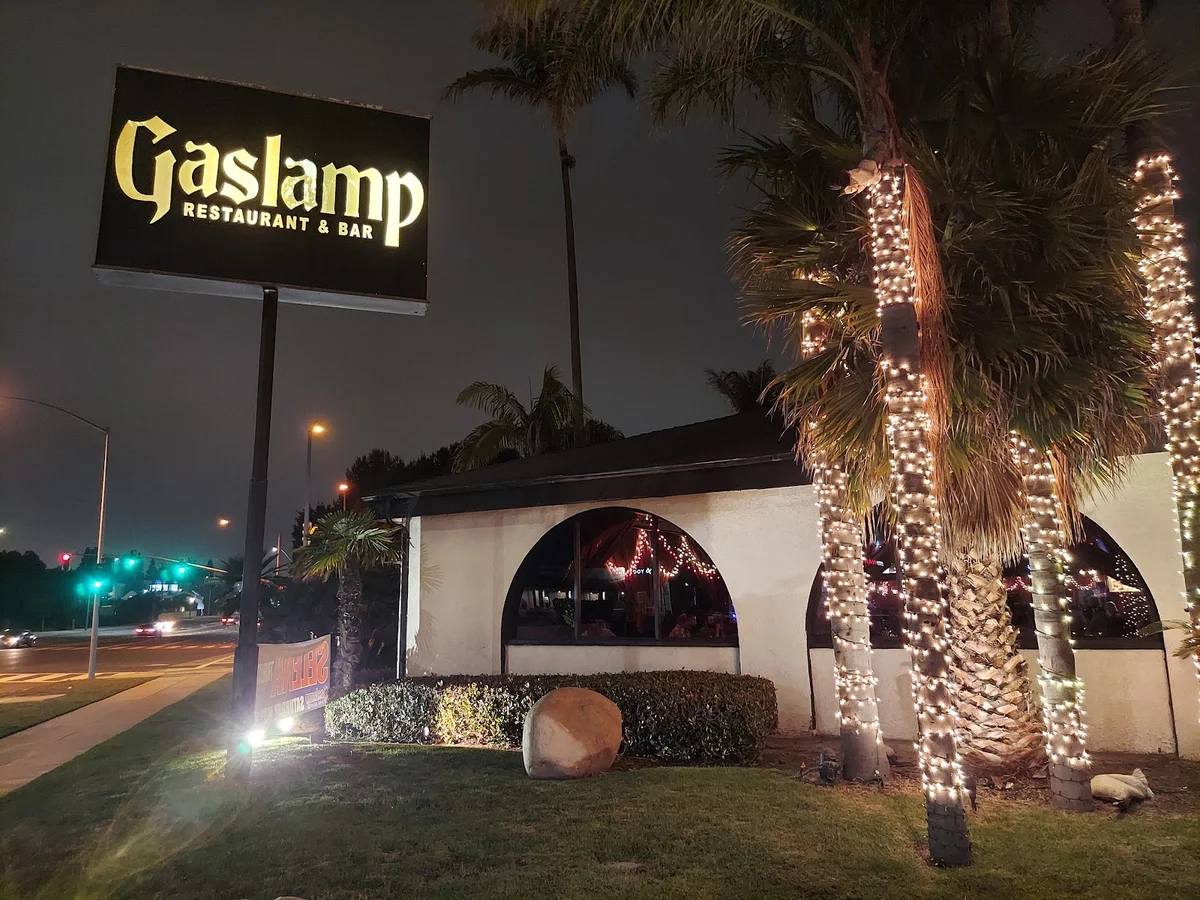 Gaslamp Music + Bar + Kitchen - Ask AI