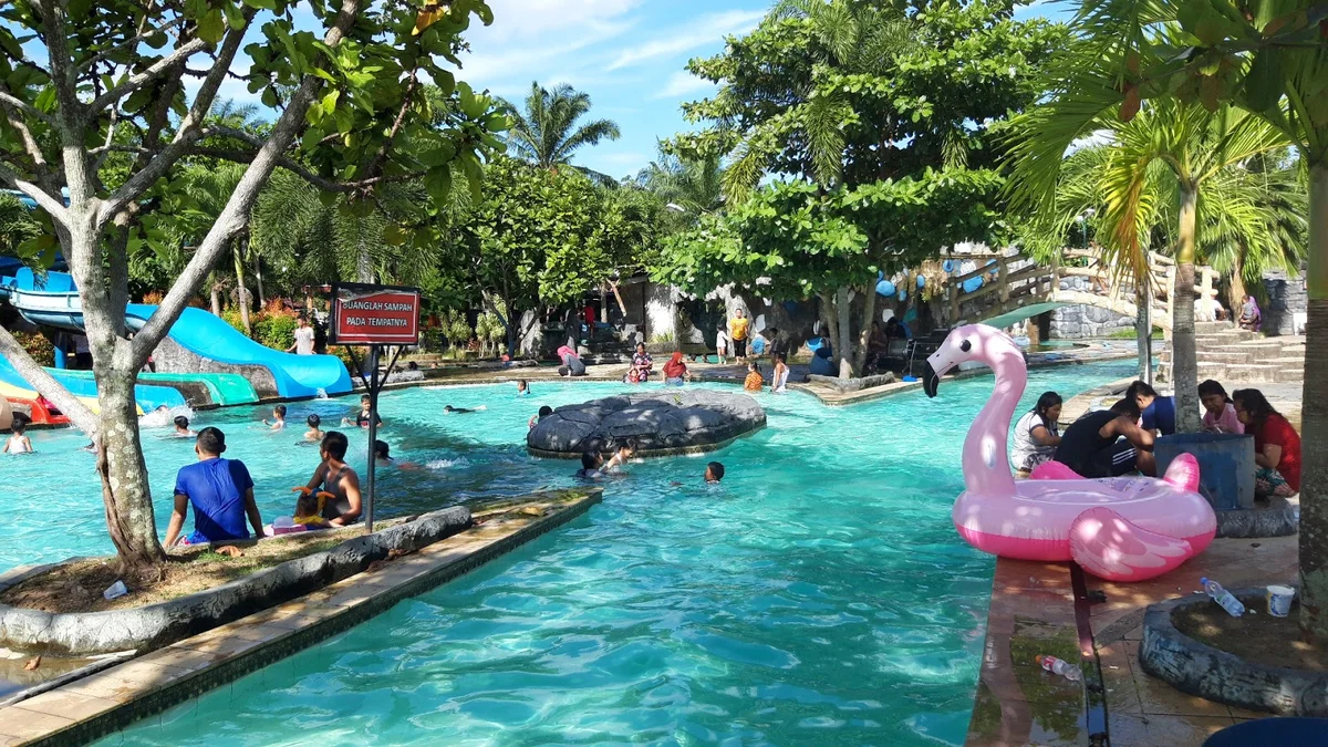 Platinum Waterpark in Bagan Batu, Riau | Ask Anything