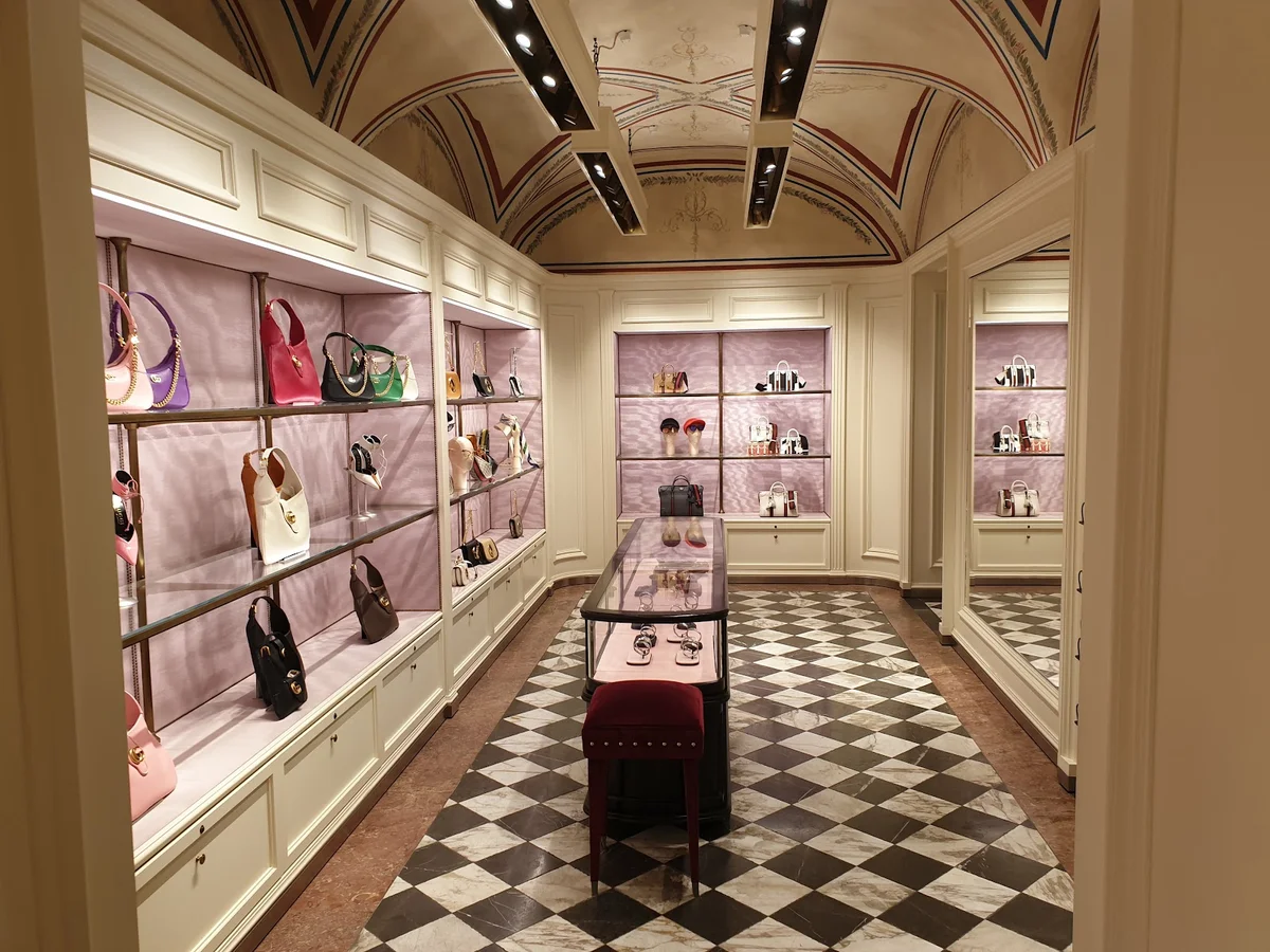 Gucci - Roma Flagship in Rome, Lazio - Ask AI | mindtrip