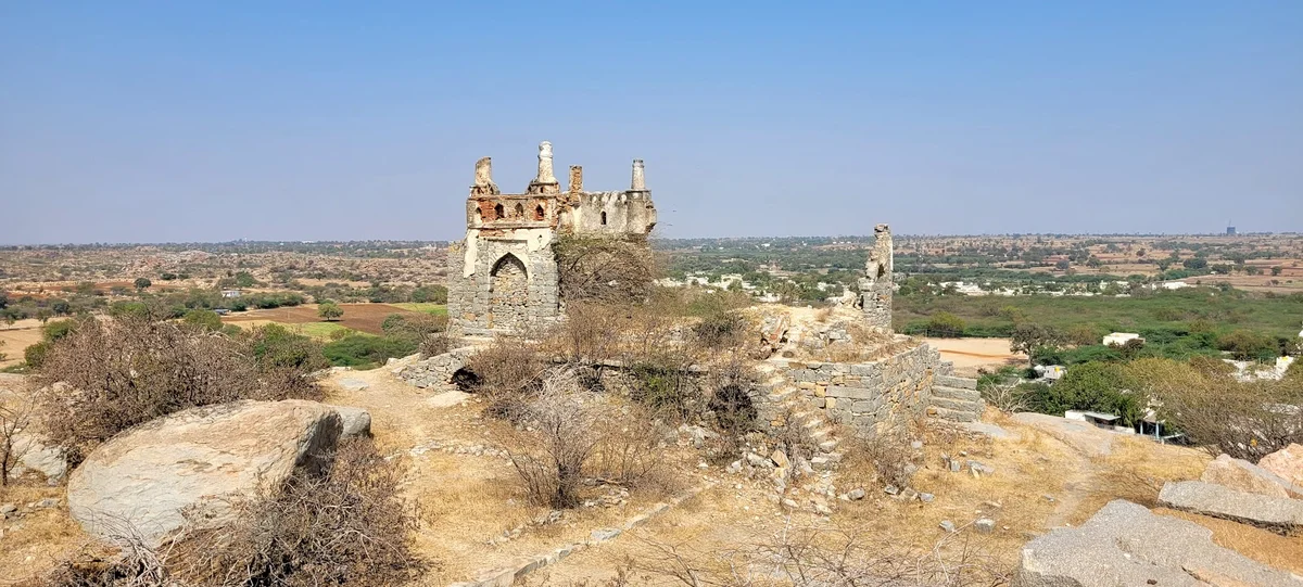 Mudgal kote in Lingsugur | What to Know Before You Go