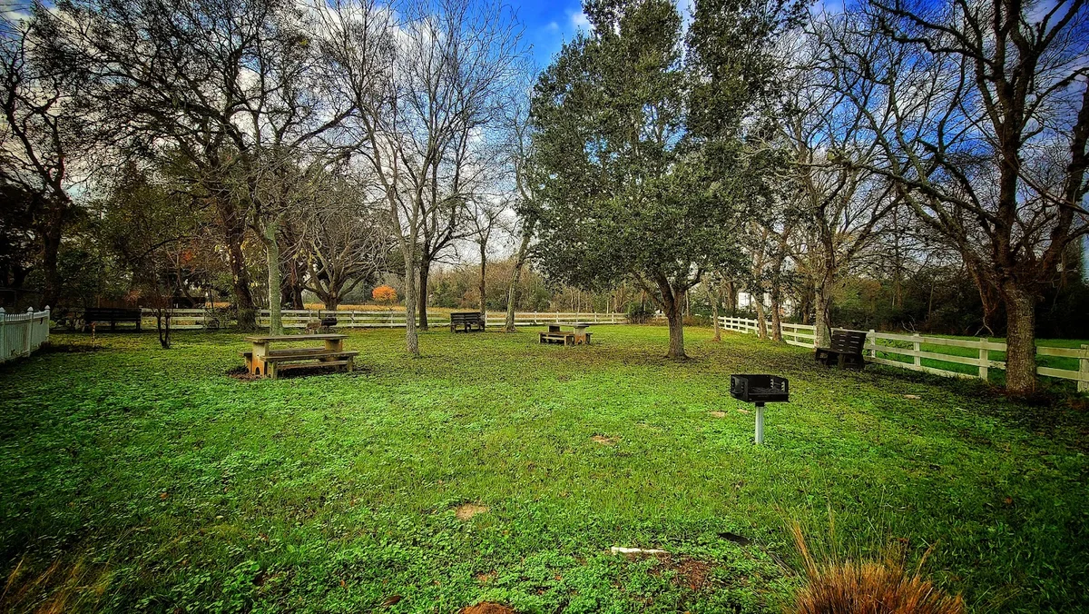 Fulshear Historic Switch House - Ask AI | mindtrip