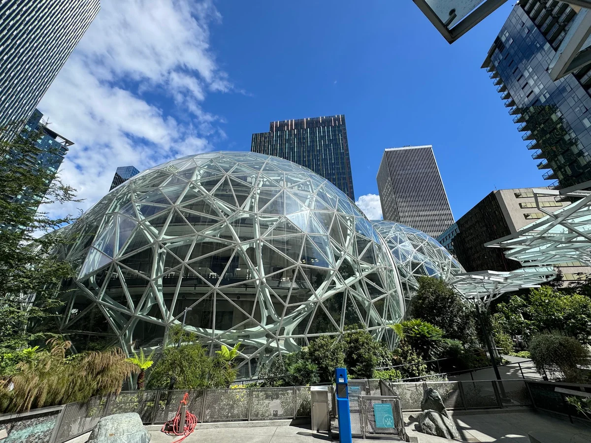 Amazon - Day 1 in Seattle, Washington - Ask AI | mindtrip