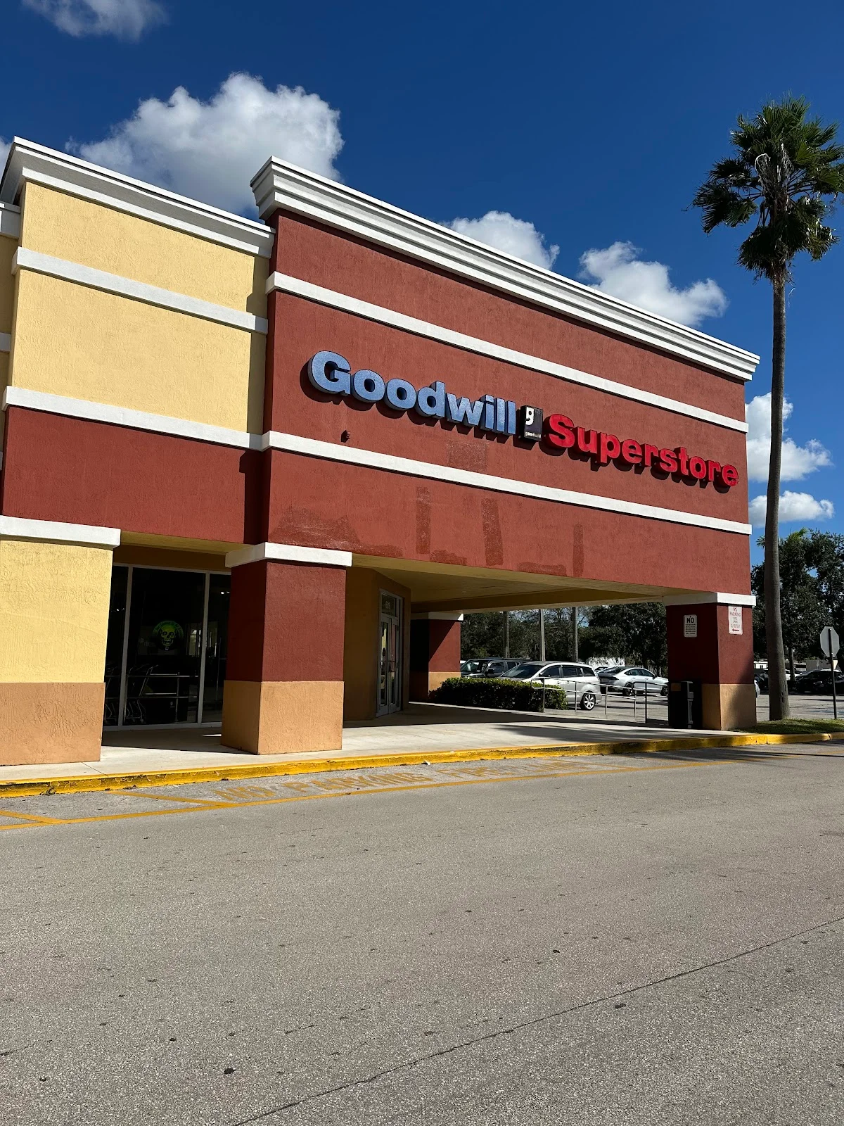 Goodwill - Retail Store and Donation Center