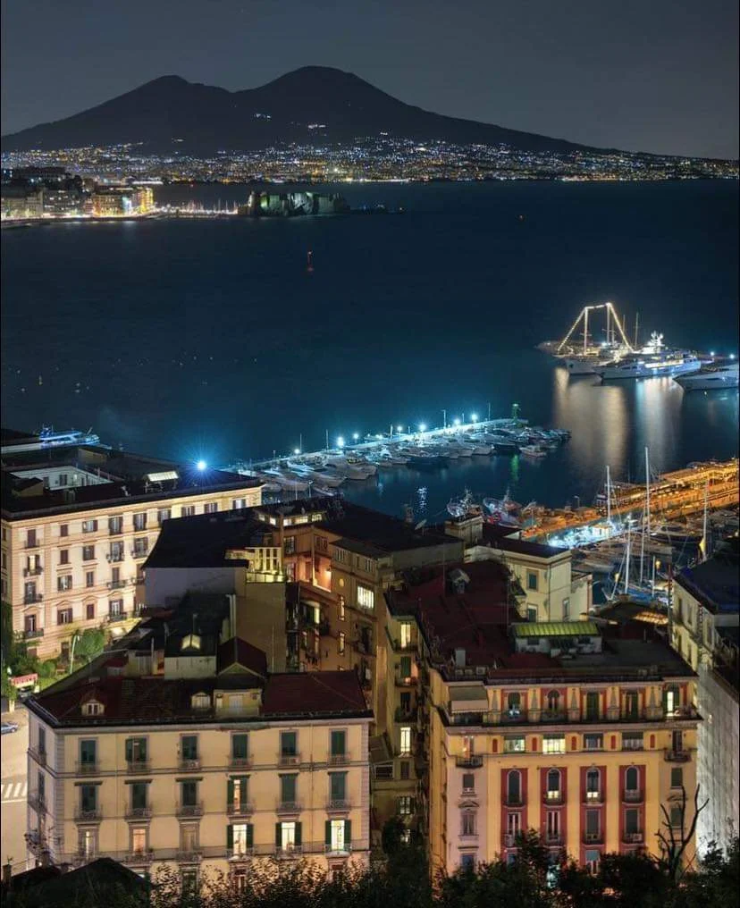Chiaia in Naples, Campania - Ask AI | mindtrip
