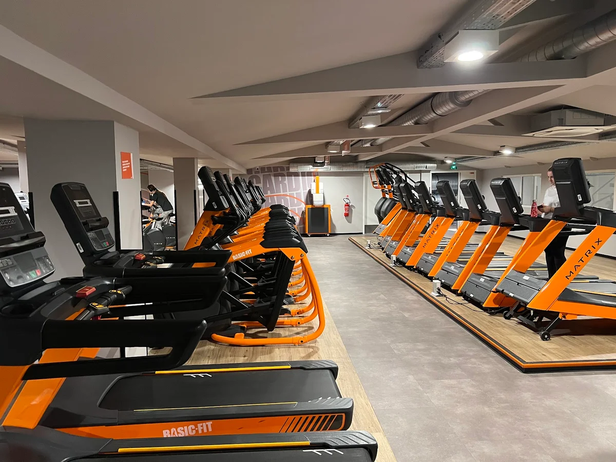 Basic-Fit in Paris, Île-de-France - Ask AI | mindtrip