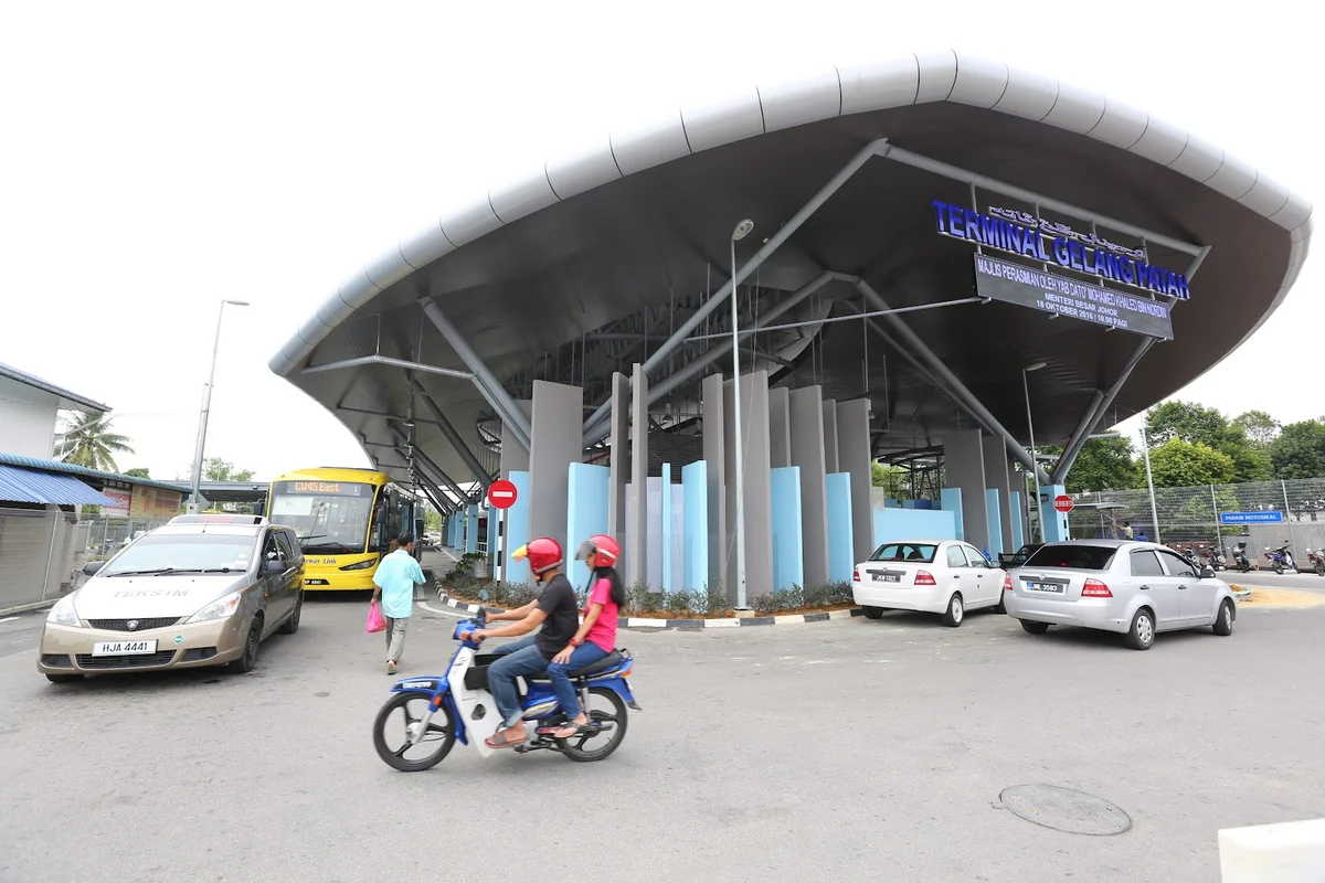 Gelang Patah Bus Terminal (GP SENTRAL BUS TERMINAL)