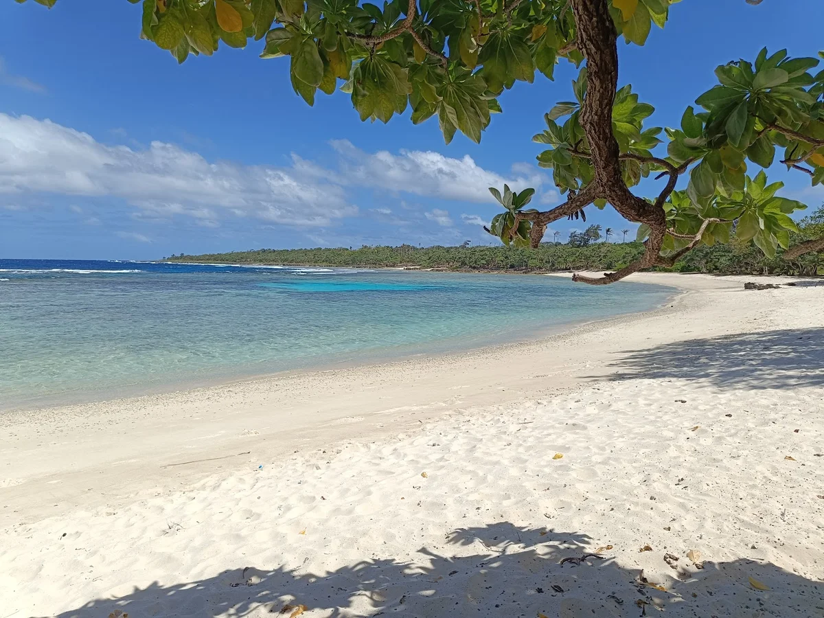 Valé Valé Beach in Port Vila - Ask AI | mindtrip