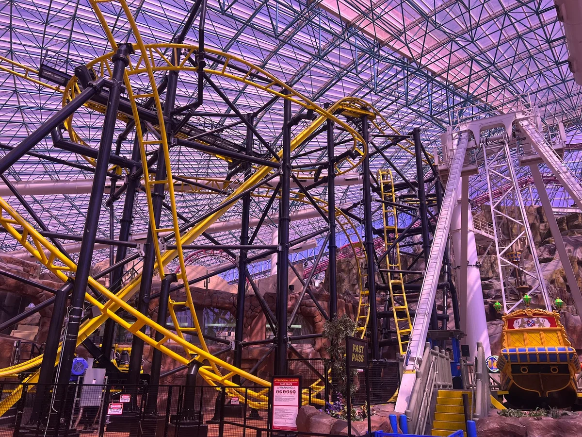 The Adventuredome Indoor Theme Park | Ask Anything