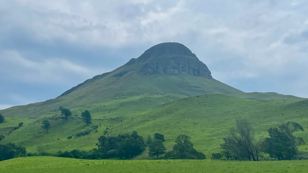 iNhlosane Mountain in Impendle - Ask AI | mindtrip