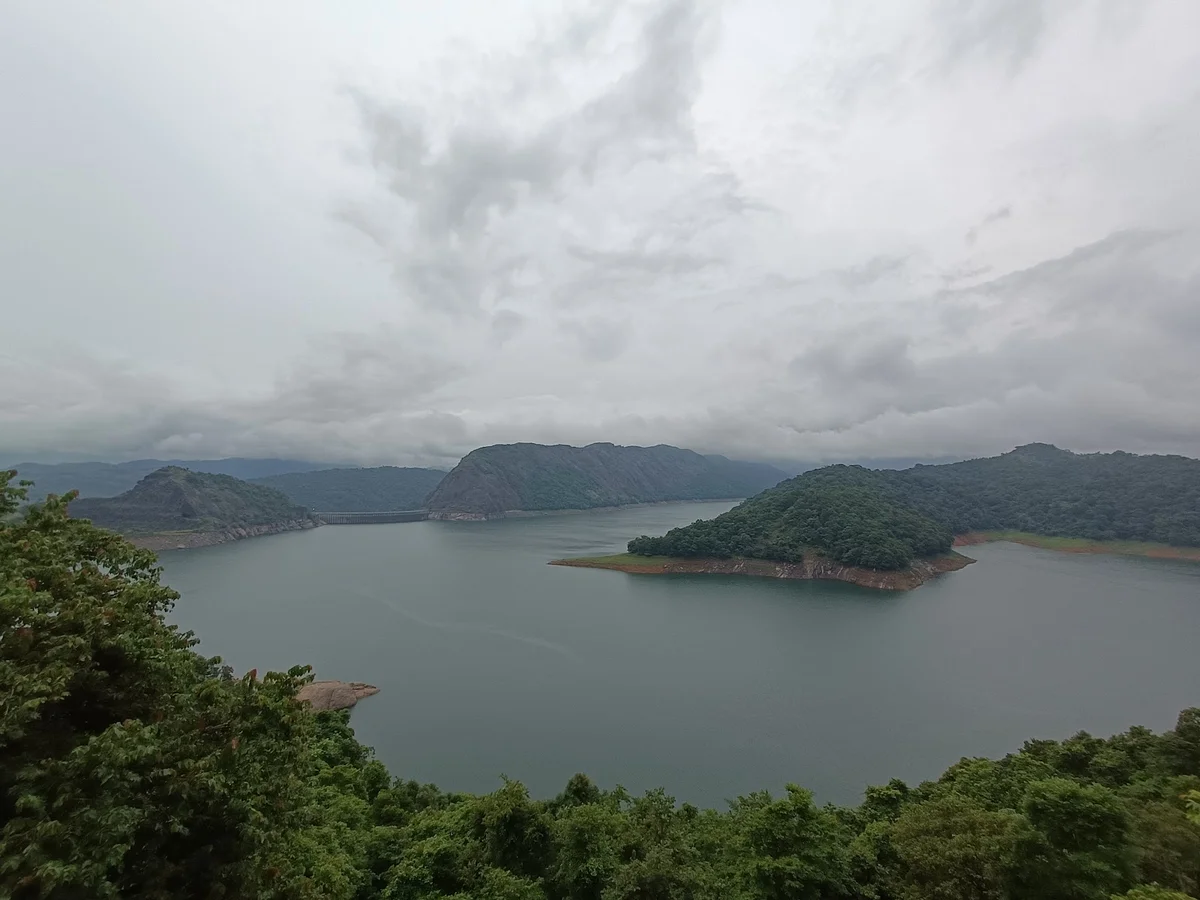 Painavu view point in Cheruthoni, Kerala - Ask AI | mindtrip