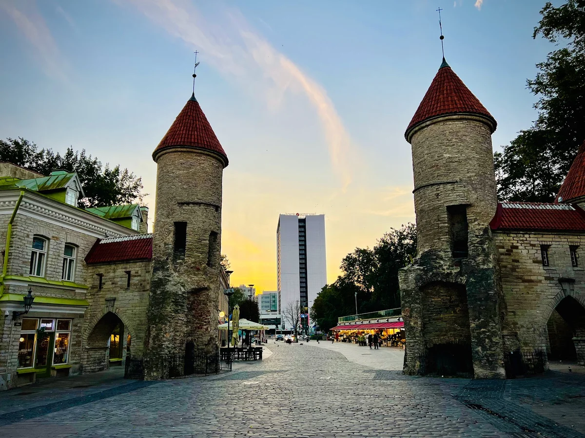 Viru Gate in Tallinn | What to Know Before You Go