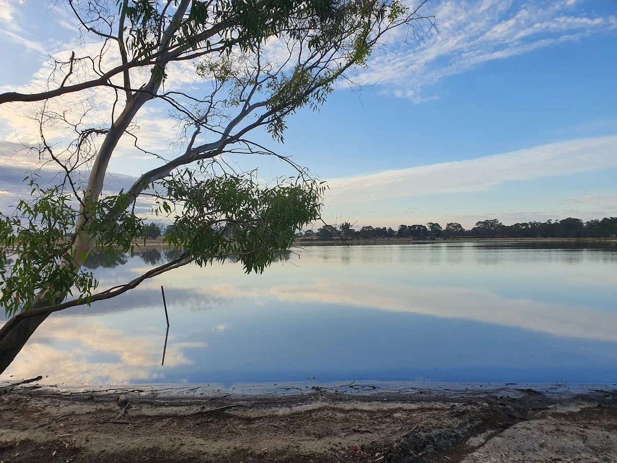 Parsons (Collins) Lake L.R in Edenhope - Ask AI | mindtrip