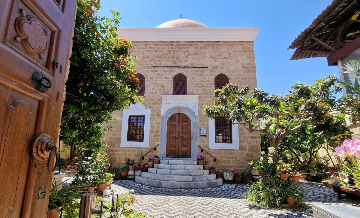 Hafiz Ahmed Agha Library in Rhodes Town - Ask AI | mindtrip