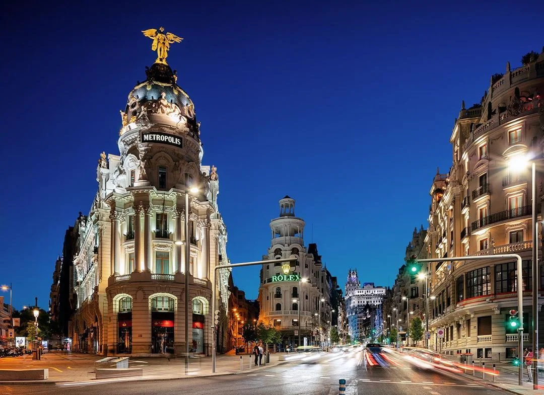 Metropolis Building in Madrid - Ask AI | mindtrip