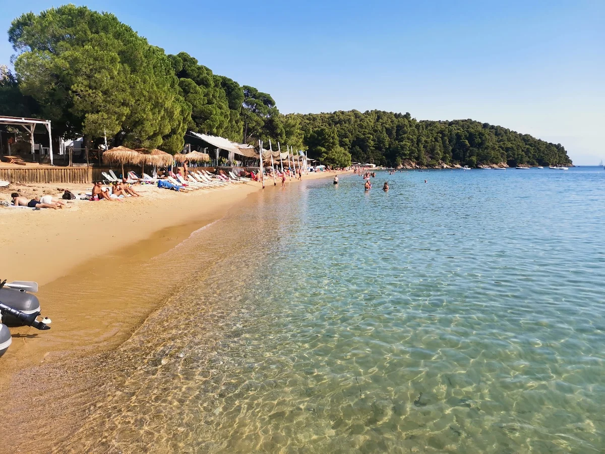 Paralia Vromolimnos in Sporades | What to Know Before You Go